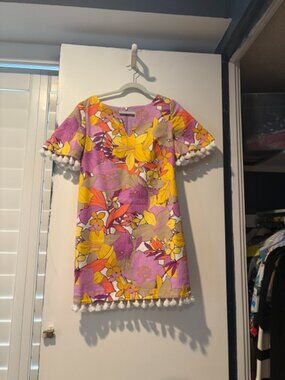 Trina Turk Floral Pom Pom Shift Dress Size 8 – Vibrant Retro Chic